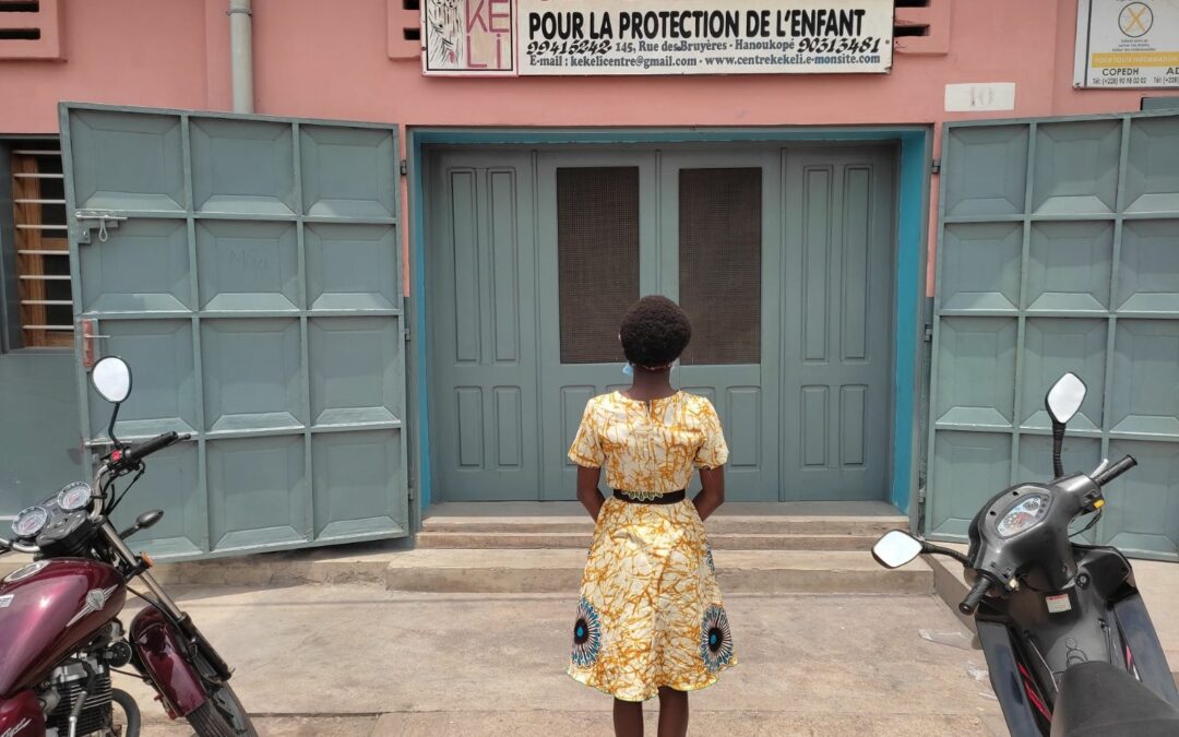 SOLIVE, une lueur d’espoir pour les filles victimes de violences au Togo, reçoit un prix pour son travail de solidarité inlassable.