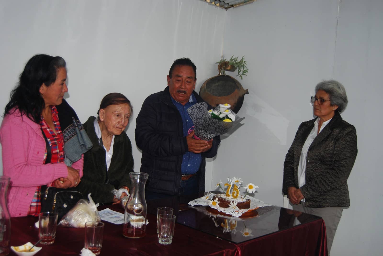 75 ANYS AL PERÚ I 40 ANYS A LLUA: Petjades a la nostra vida per caminar amb fermesa i compromís