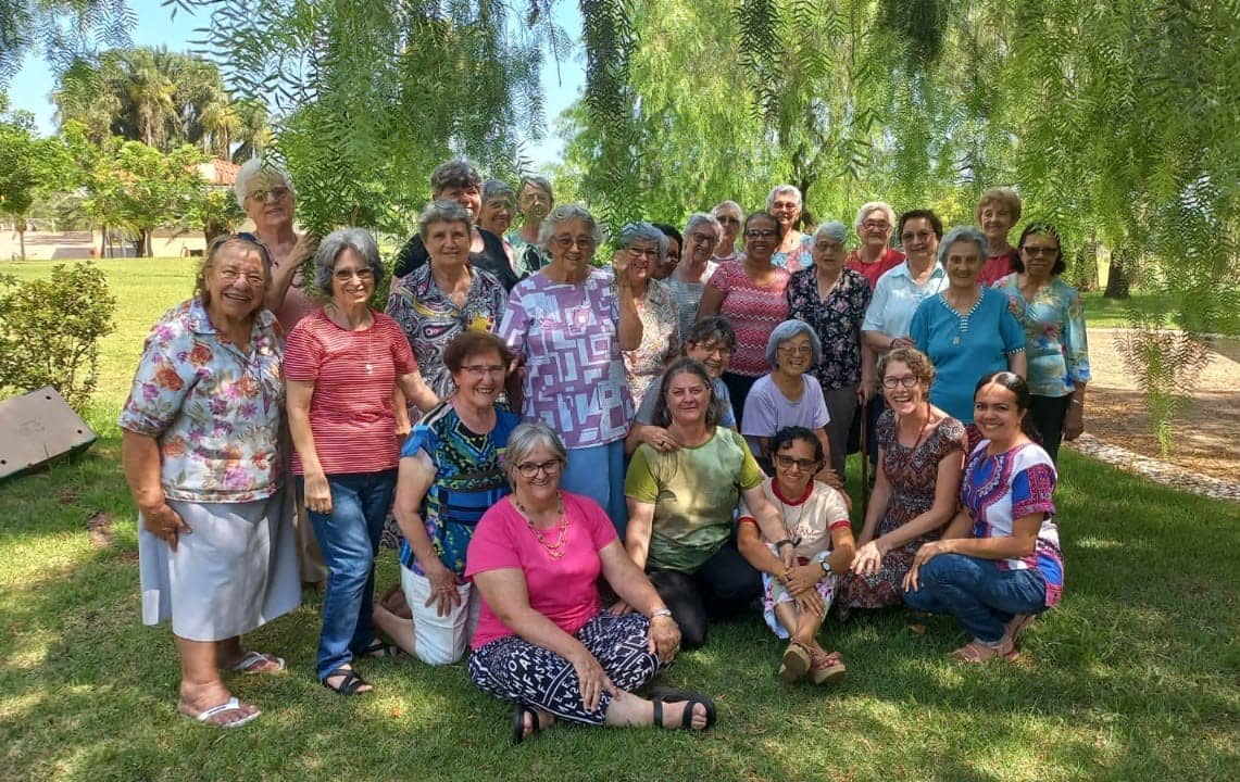 Retir espiritual a Brasil: bevent a la font del Document Capitular “Néixer de Nou”