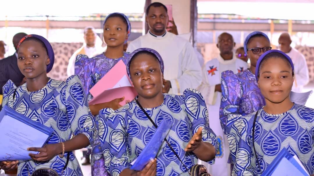 Celebració de vots a la Parròquia Santa Teresa del Nen Jesús de N’Djili