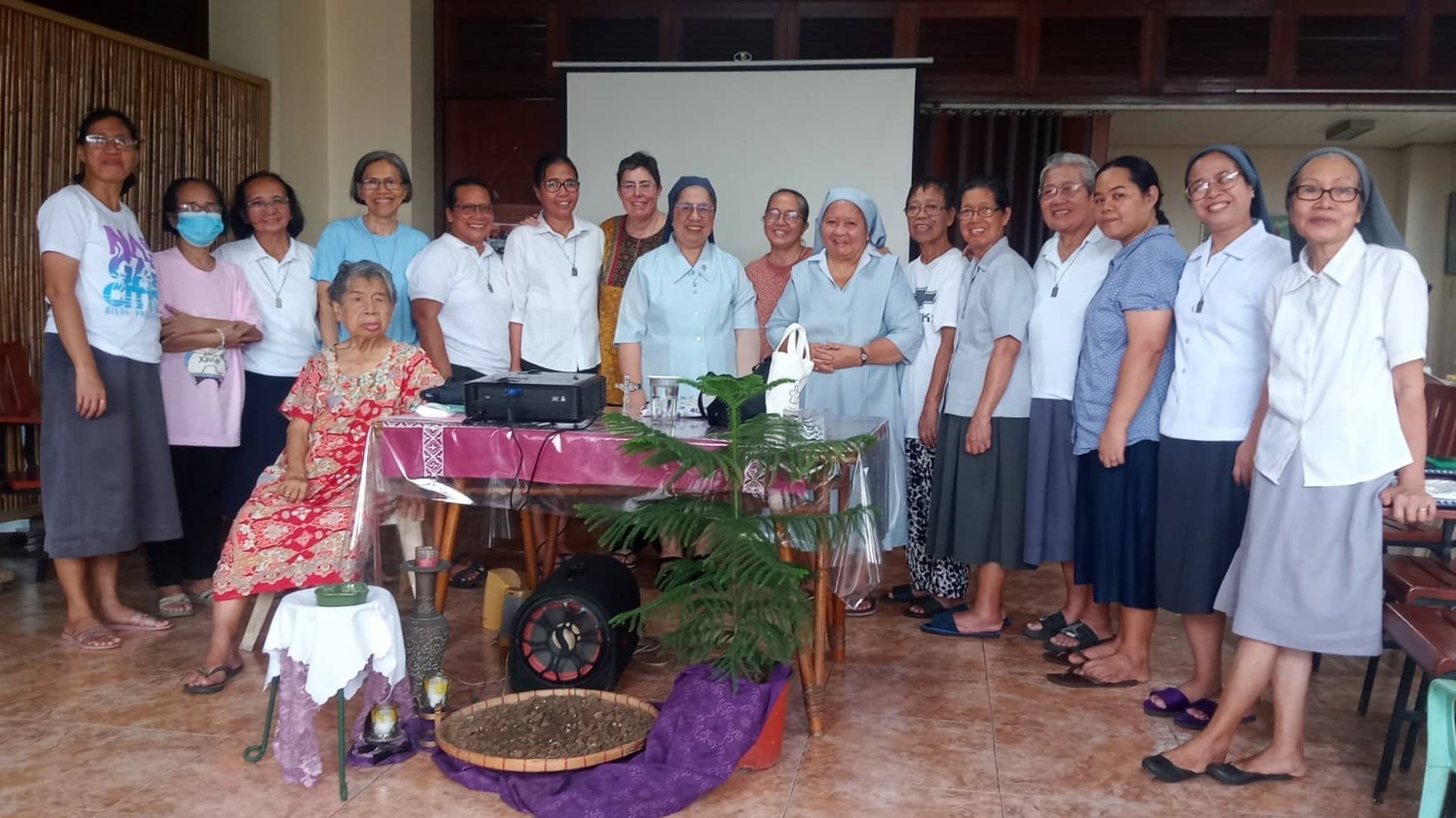 Assemblée annuelle des Philippines : reconnaissantes pour le passé, nous cheminons dans la synodalité, ouverts à la découverte de la nouveauté apportée par l&rsquo;Esprit de Dieu