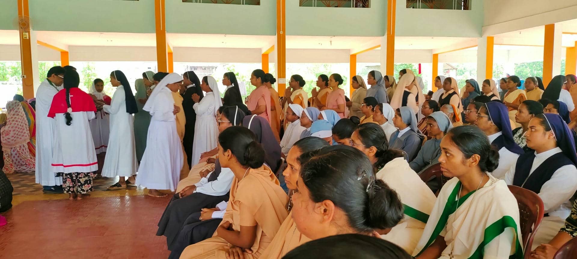 Les sœurs de Vedruna participent à des camps vocationnels diocésains