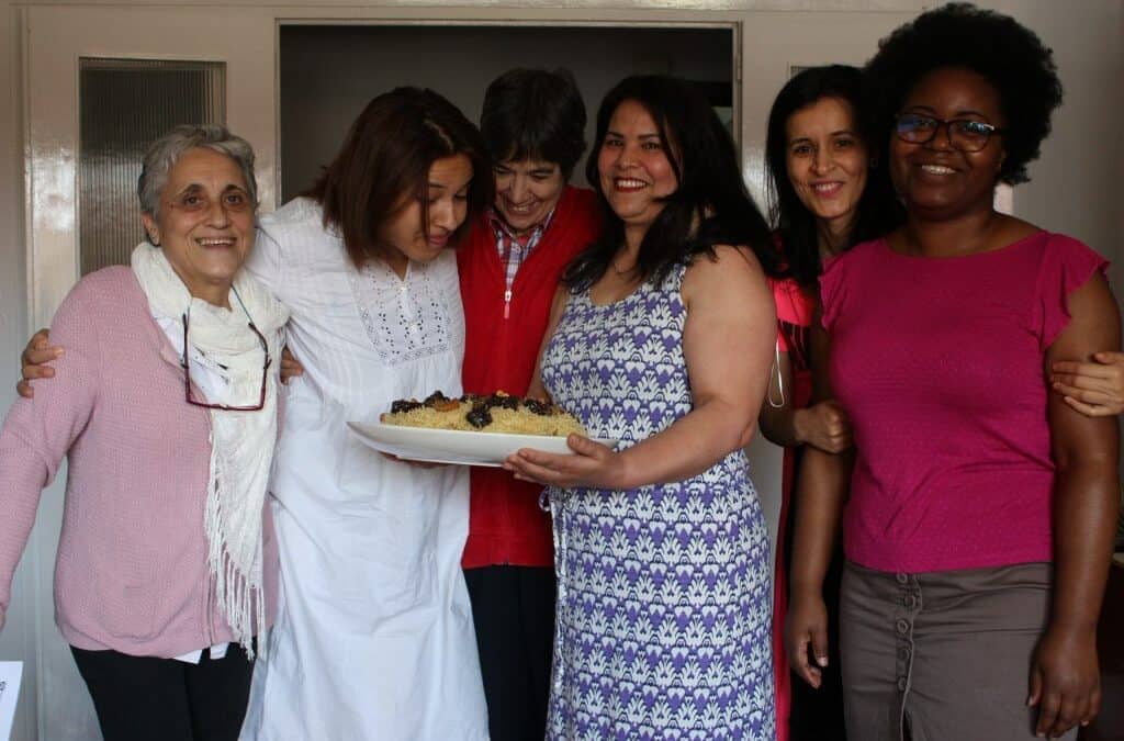 Au-delà des mots : la solidarité avec les migrants et les réfugiés dans la province d&rsquo;Europe