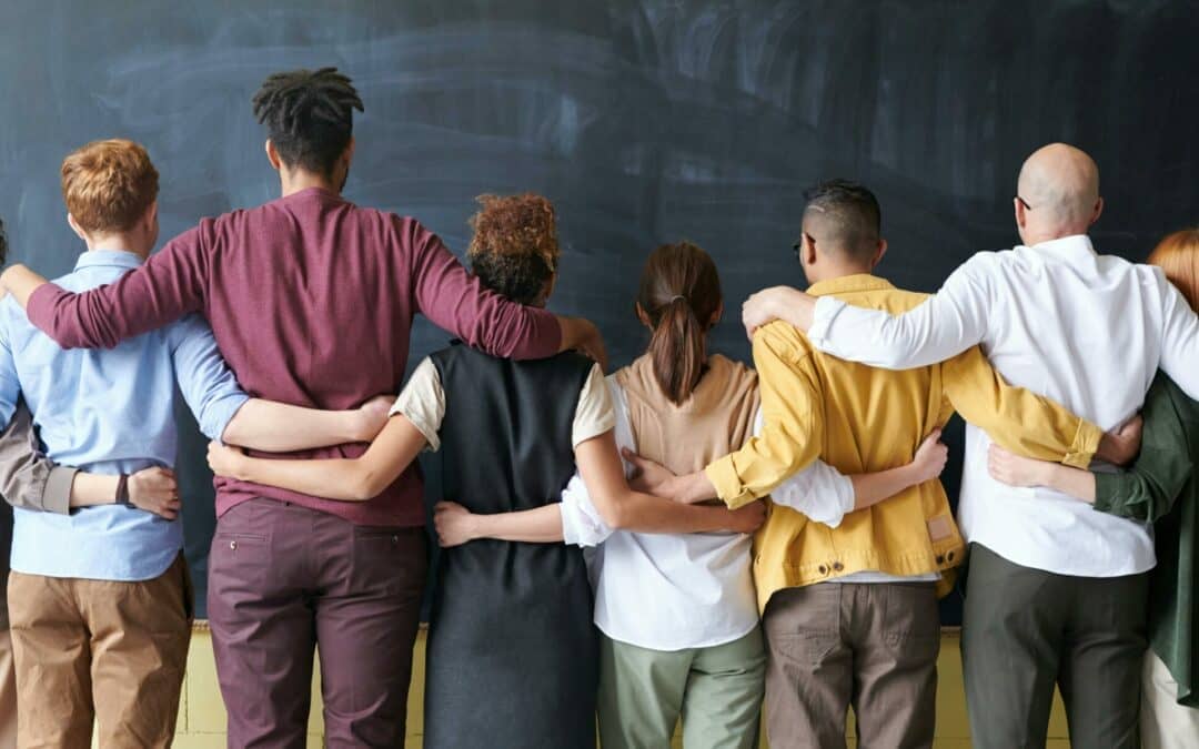 L&rsquo;étreinte, une contribution à la paix