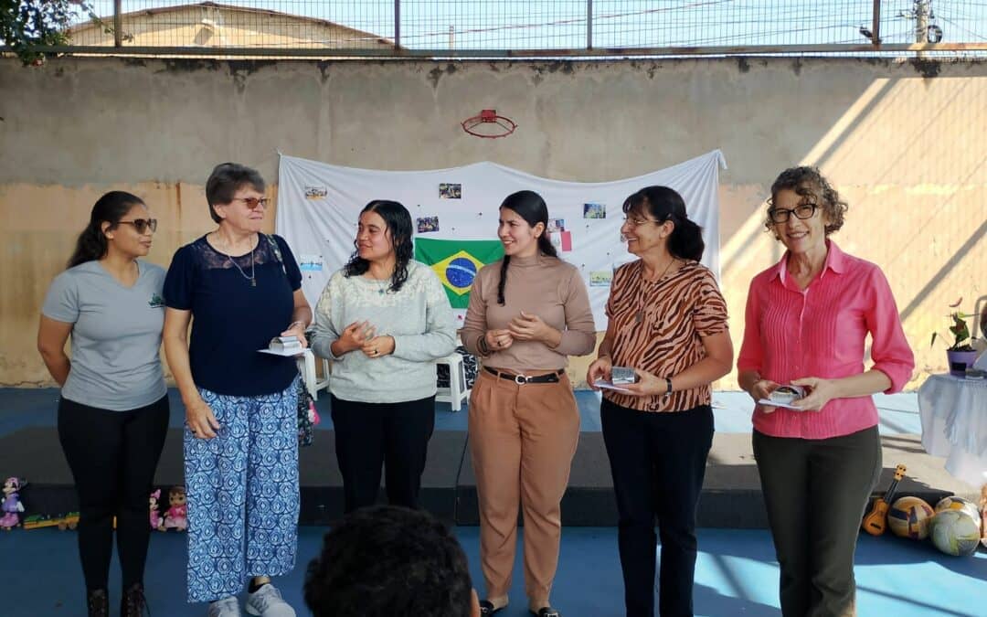 Les enseignants de Vedruna : des semeurs d&rsquo;espoir en période de crise