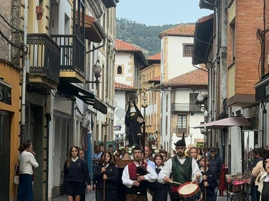 Double célébration à Villaviciosa : le bicentenaire de Vedruna et les 130 ans de l&rsquo;école San Rafael