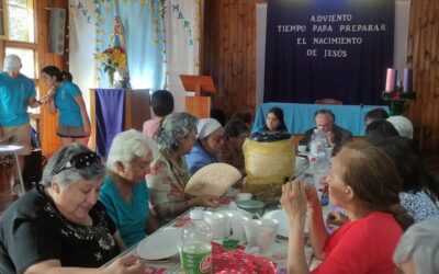 Jóvenes Vedruna tejen vínculos de esperanza en un encuentro intergeneracional