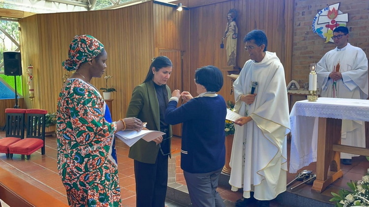 Hermana Karen Jaramillo profesa sus primeros votos en Bogotá: “Libre para siempre por tu amor”