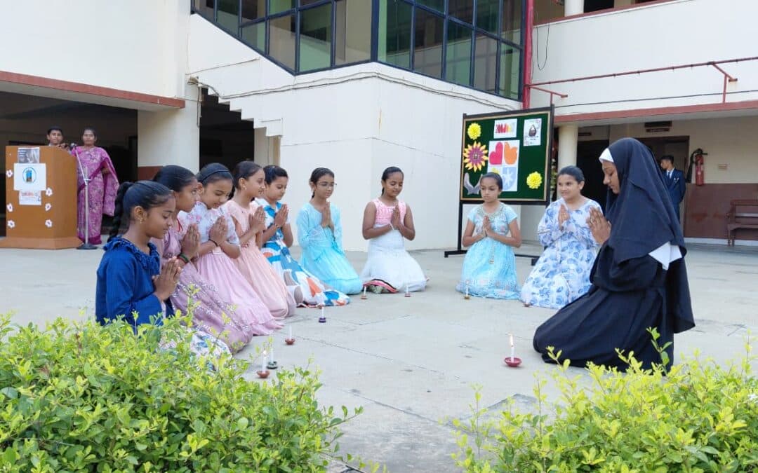 Los alumnos del colegio St. Mary’s descubren y celebran el legado de Santa Joaquina de Vedruna